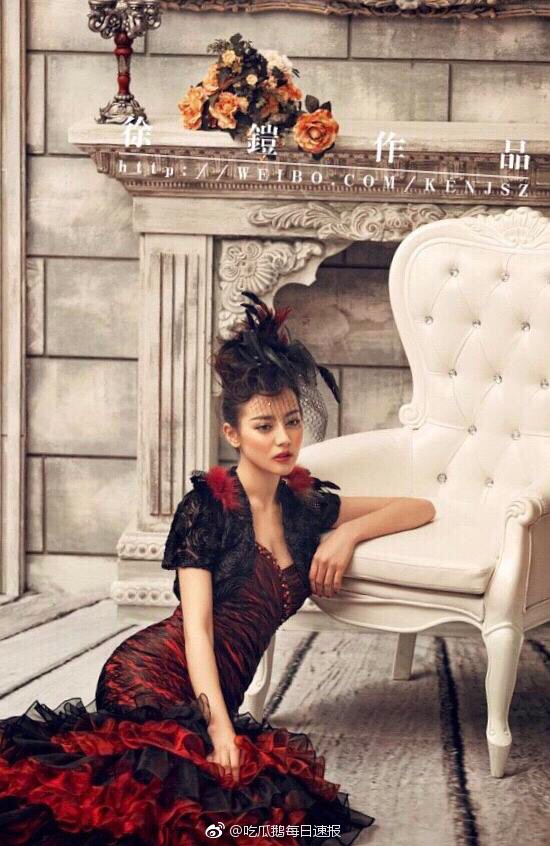 Địch Lệ Nhiệt Ba gây xôn xao với nhan sắc khác lạ, rộ nghi vấn sửa mũi trước khi tham gia showbiz