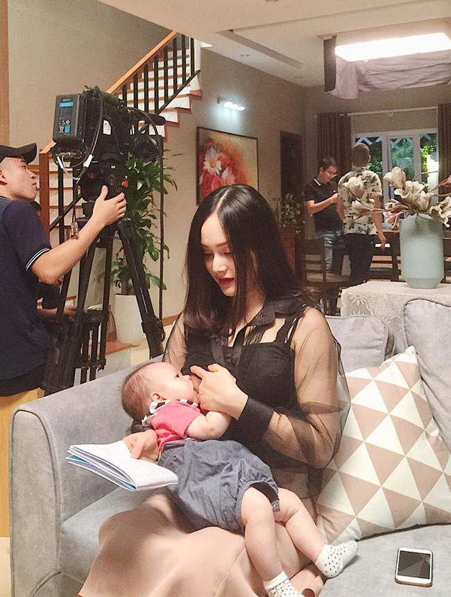 Chỉ vì sinh con mà chưa cưới, Lan Phương bị antifan chỉ trích, muốn cạo đầu bôi vôi Chỉ vì sinh con mà chưa cưới, Lan Phương bị antifan chỉ trích, muốn cạo đầu bôi vôi