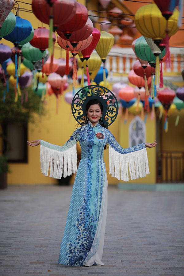 Ngắm dàn thí sinh Hoa khôi Sinh viên Việt Nam khoe nét đẹp dịu dàng với áo dài