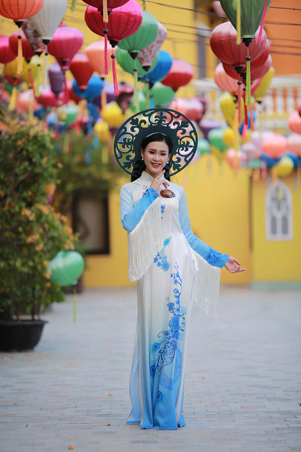 Ngắm dàn thí sinh Hoa khôi Sinh viên Việt Nam khoe nét đẹp dịu dàng với áo dài