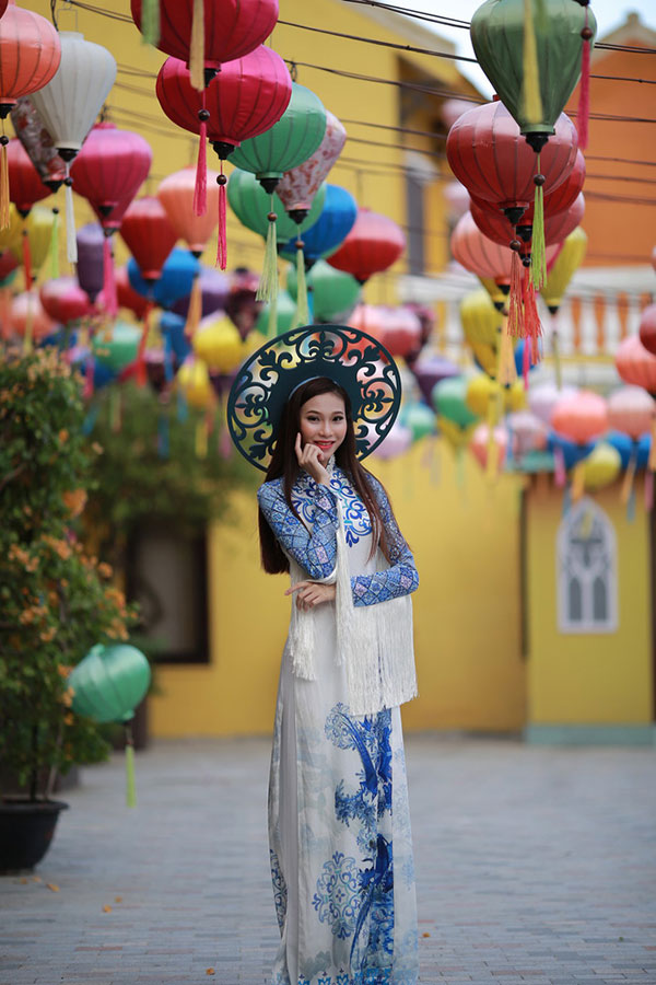 Ngắm dàn thí sinh Hoa khôi Sinh viên Việt Nam khoe nét đẹp dịu dàng với áo dài