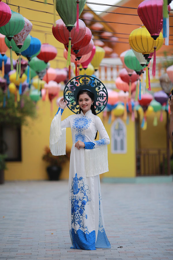 Ngắm dàn thí sinh Hoa khôi Sinh viên Việt Nam khoe nét đẹp dịu dàng với áo dài