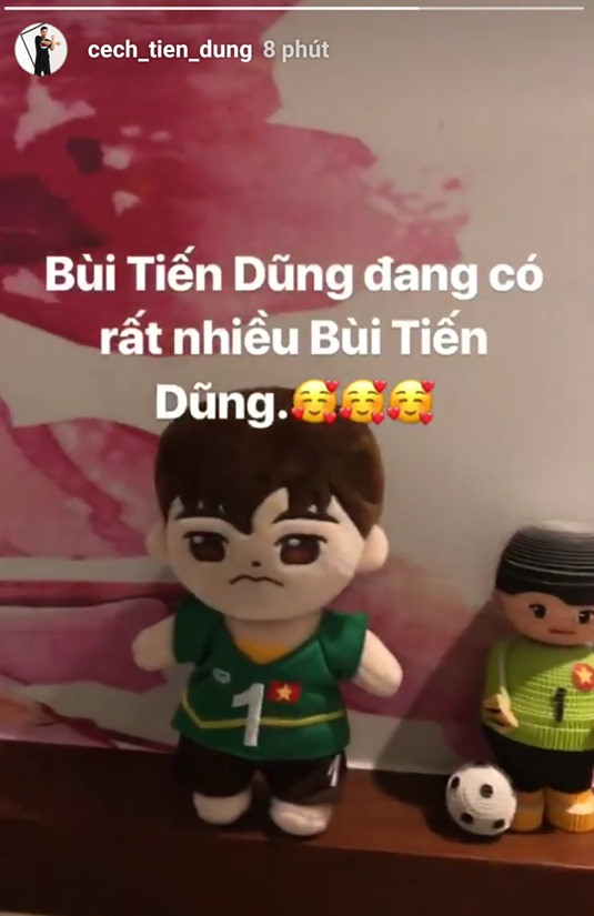 Hồng Duy khoe tóc mới, Huy Hùng hẹn hò với bạn gái trong ngày nghỉ