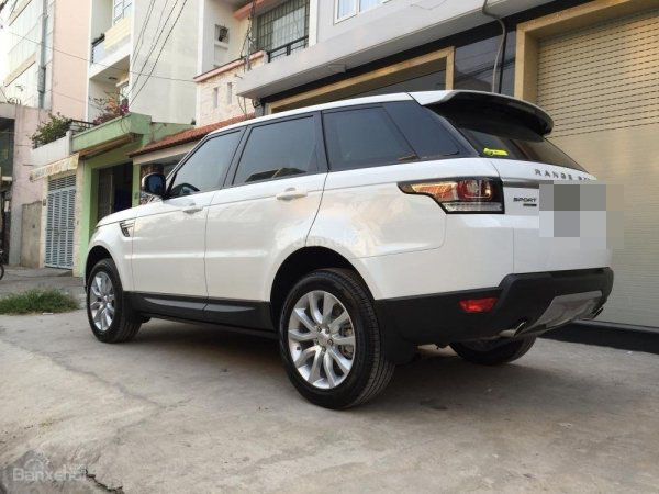 Đã có manh mối chiếc xe Range Rover đâm nữ sinh rồi bỏ chạy