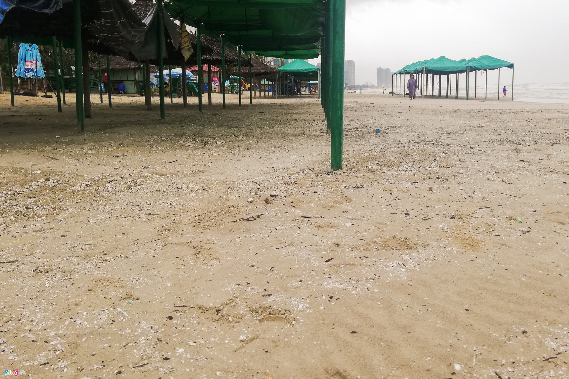 Video ảnh: Đà Nẵng sạch sẽ sau 2 ngày huy động cả thành phố dọn rác do mưa lũ