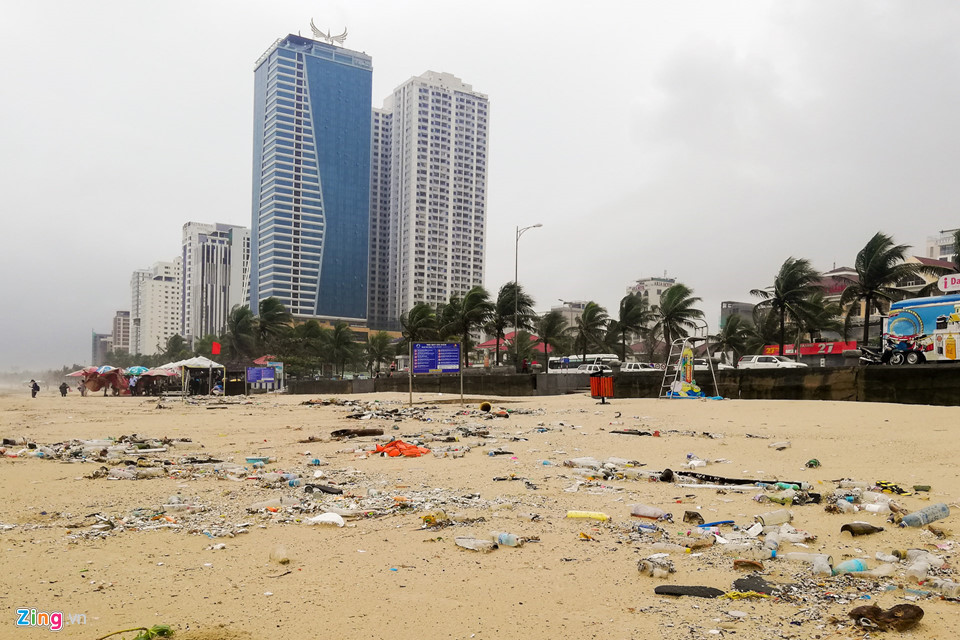 Video ảnh: Đà Nẵng sạch sẽ sau 2 ngày huy động cả thành phố dọn rác do mưa lũ