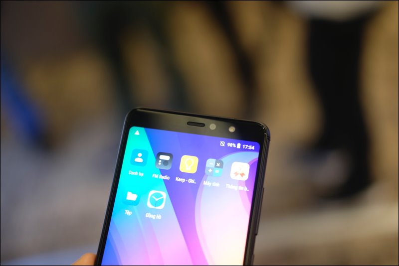 Hình ảnh và video chi tiết hai máy Vsmart Active 1 và Active 1+, giá từ 4,49 triệu đồng