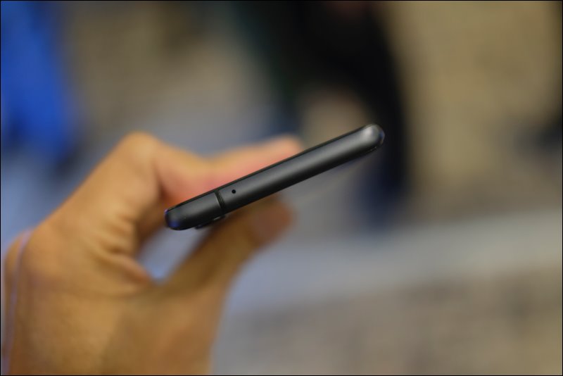 Hình ảnh và video chi tiết hai máy Vsmart Active 1 và Active 1+, giá từ 4,49 triệu đồng