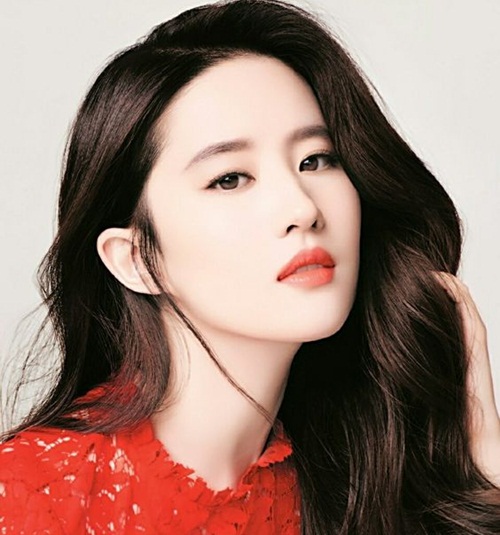 Giữa tháng 12, 3 con giáp này đột nhiên thăng tiến trong sự nghiệp