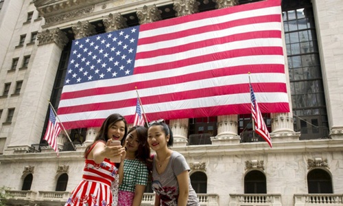 Trung Quốc khuyến cáo giới công nghệ không đến Mỹ lúc này