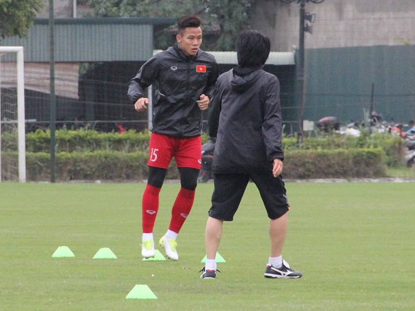 ĐTVN nhận tin cực vui trong buổi tập cuối cùng chuẩn bị cho trận chung kết lượt về