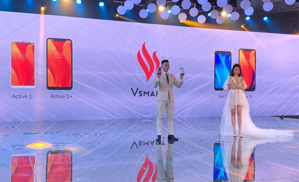 Điện thoại VinSmart có giá từ 2,49 triệu đồng