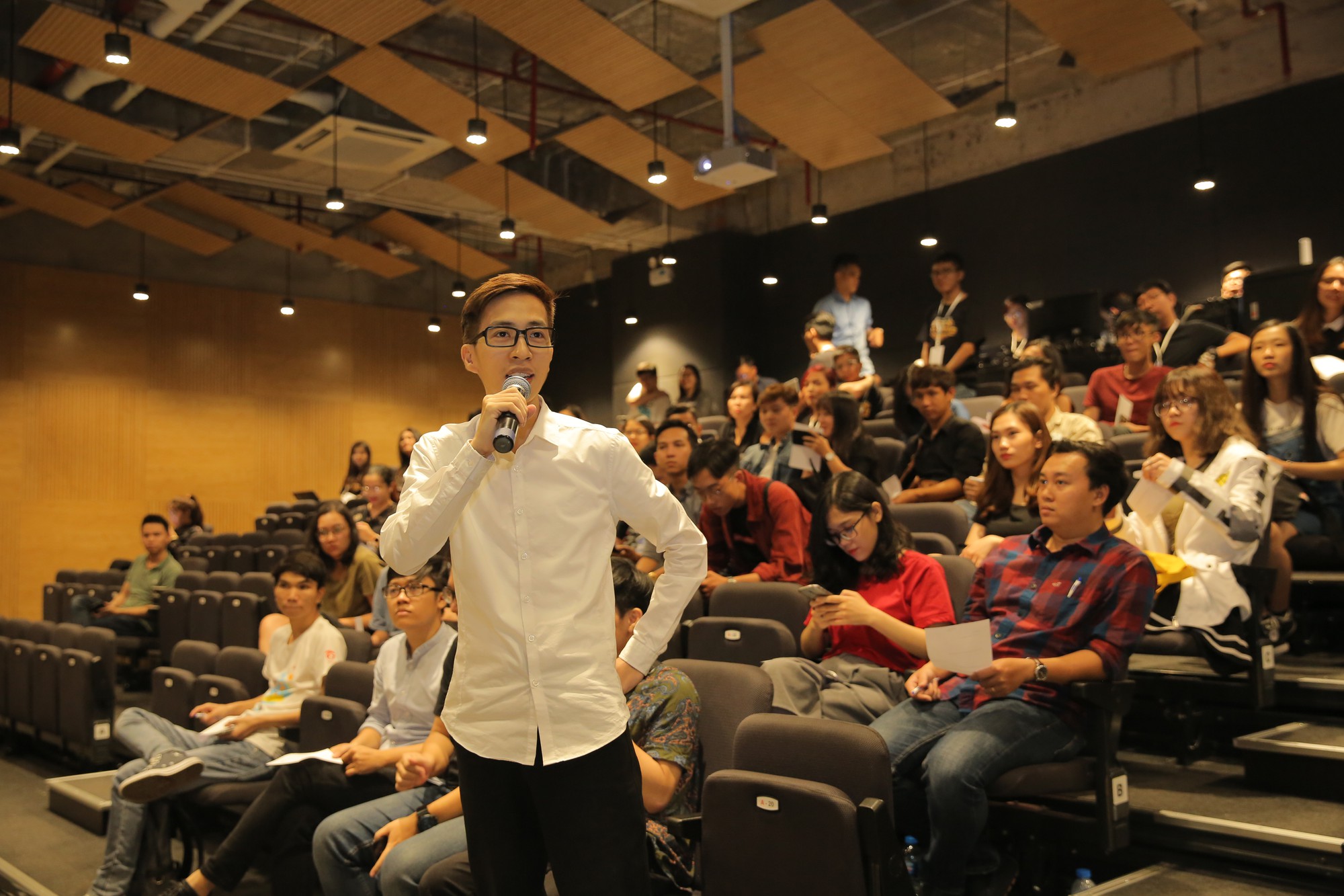 Streamer hot nhất năm 2018: Những kẻ lông bông có sức ảnh hưởng không thua gì ngôi sao giải trí