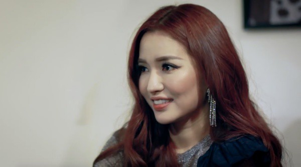 Bích Phương đạt những thành tích đáng kinh ngạc thế nào năm 2018?