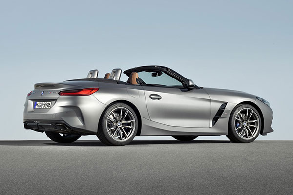 BMW Z4 Roadster 2020 rò rỉ giá bán từ 65.000 USD tại Mỹ