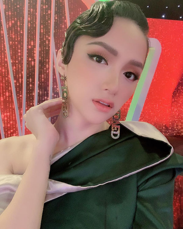 Hương Giang đổi kiểu tóc mới nhưng dân tình lại đồng loạt gọi tên Tóc Tiên