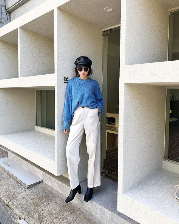 Giờ đi đâu cũng thấy áo len oversized, để diện item này không bị luộm thuộm bạn hãy bỏ túi 3 tips sau