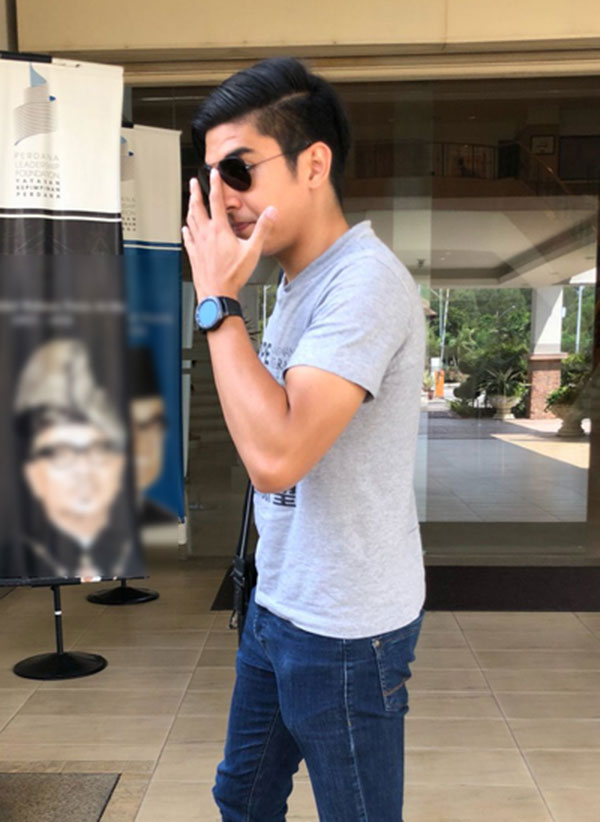 Phong cách thời trang của Bộ trưởng Malaysia 26 tuổi