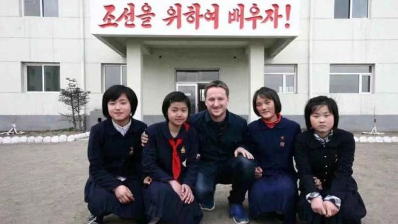 Thương gia Canada bị TQ bắt là bạn Kim Jong Un