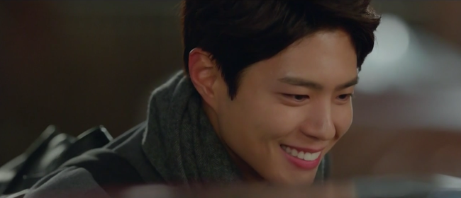 Sau bao ngày chờ đợi, cuối cùng Song Hye Kyo và phi công trẻ Park Bo Gum cũng nắm tay rồi!