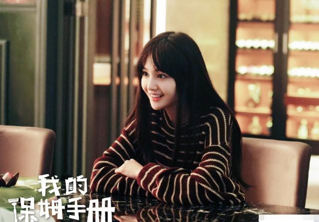 Trịnh Sảng - Địch Lệ Nhiệt Ba cạnh tranh giải Nữ thần của năm, fandom 2 bên khẩu chiến dữ dội vì nghi ngờ gian lận