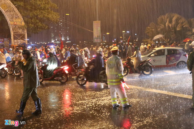 Triệu người xuống đường mừng tuyển Việt Nam vô địch AFF Cup 2018