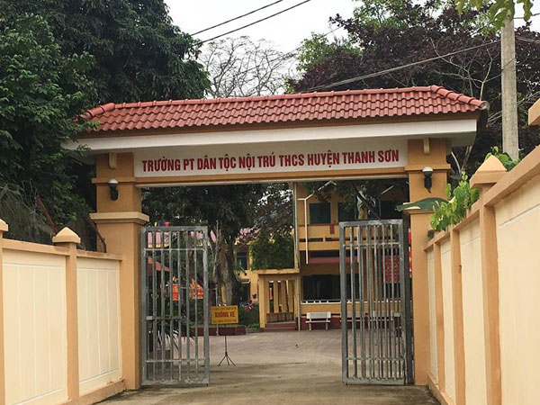 Hiệu trưởng bị tố xâm hại nhiều HS nam: Chia sẻ từ đồng nghiệp, hàng xóm