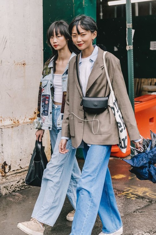 Quên kiểu quần jeans bó giò đi, đây mới là mốt jeans thống trị 2019