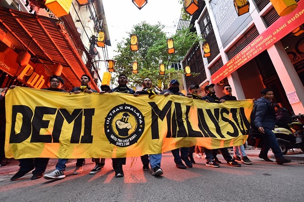 Việt Nam 1-0 Malaysia: Anh Đức vô lê nổ tung Mỹ Đình, ĐTVN lên đỉnh ĐNA sau 10 năm chờ đợi