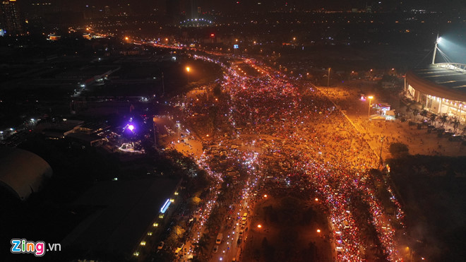 Triệu người xuống đường mừng tuyển Việt Nam vô địch AFF Cup 2018
