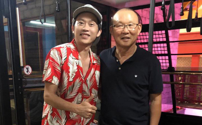 Nghệ sĩ Hoài Linh: Cảm ơn bầu Đức, cảm ơn Park Hang-seo và đội tuyển