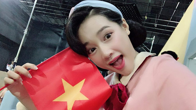 Mỹ Tâm và loạt mỹ nhân Việt đua nhau thả thính Anh Đức, Quang Hải