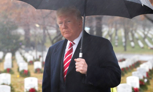 Trump ca ngợi phán quyết Obamacare vi hiến của tòa án Texas