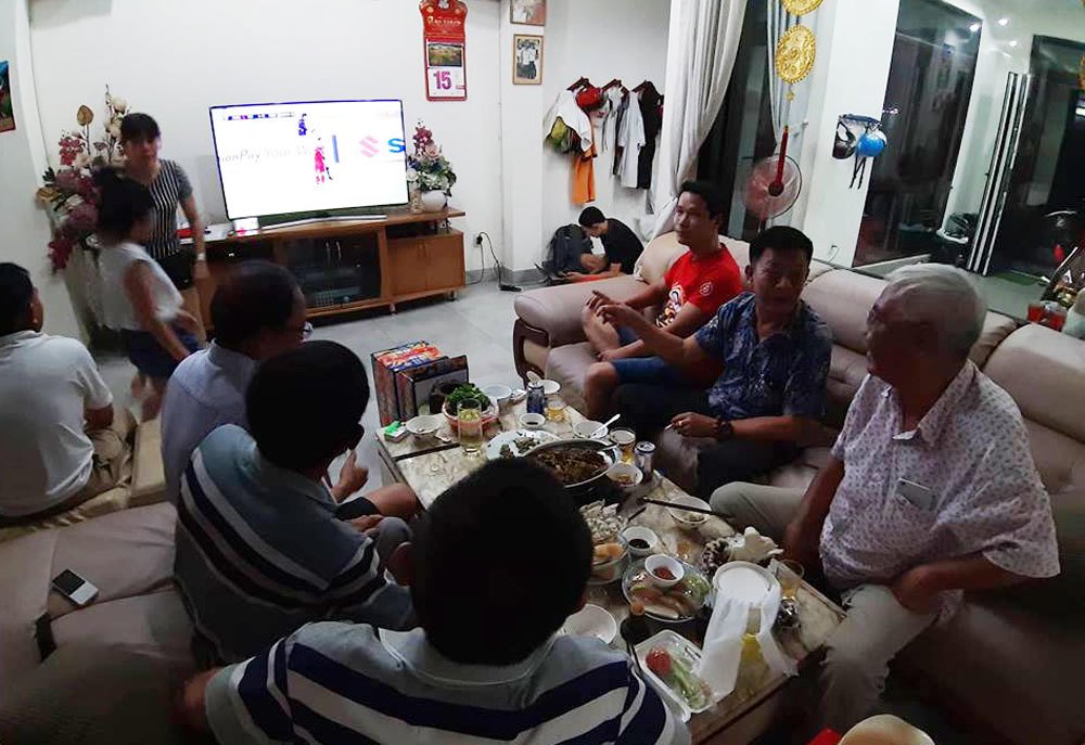 Bố cầu thủ Anh Đức: Tự hào với bàn thắng để đời của con trai