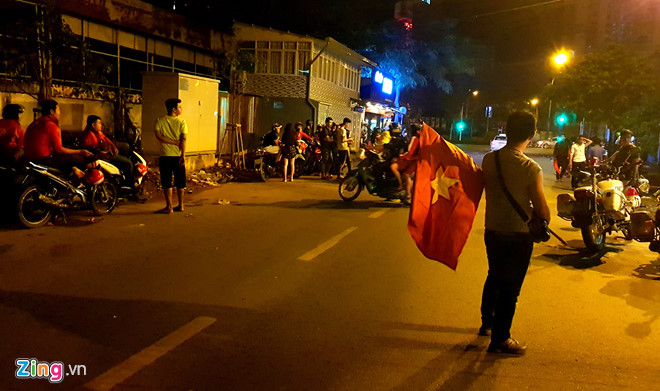 Hơn 100 xe máy ở Sài Gòn bị tạm giữ sau khi tuyển VN vô địch AFF Cup