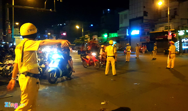Hơn 100 xe máy ở Sài Gòn bị tạm giữ sau khi tuyển VN vô địch AFF Cup