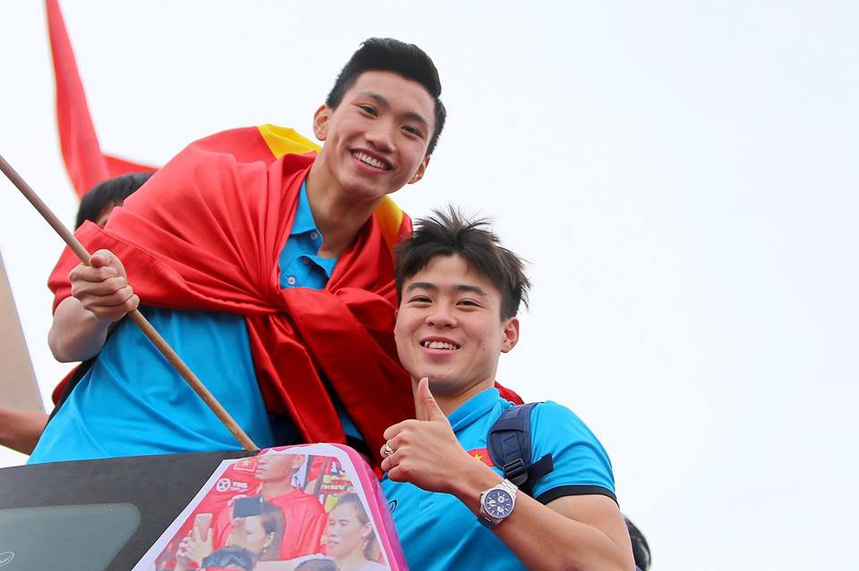 19 tuổi bạn làm được gì, đây là câu trả lời cực ấn tượng của Văn Hậu!