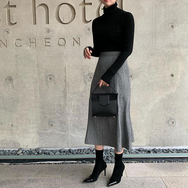 Trời lạnh mà cứ ngại diện chân váy, đấy là bạn chưa biết 12 công thức diện rất đẹp mà còn rất ấm này rồi!