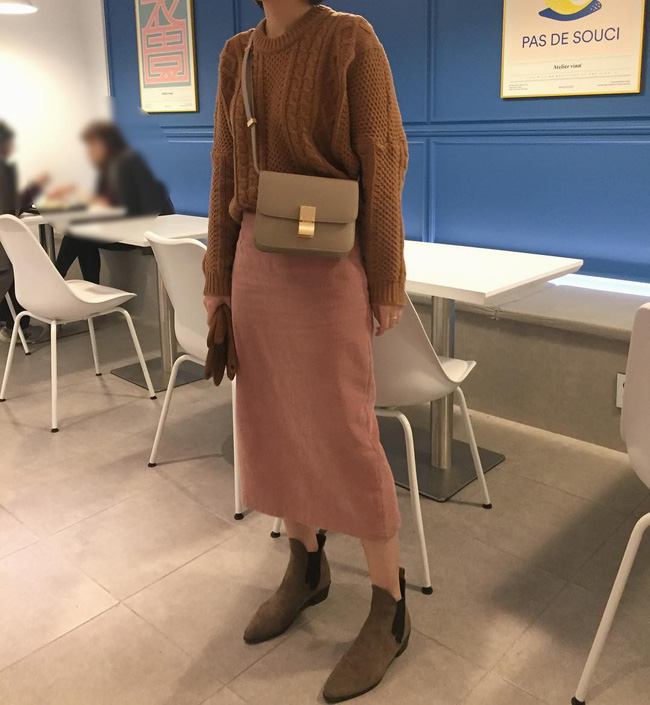 Trời lạnh mà cứ ngại diện chân váy, đấy là bạn chưa biết 12 công thức diện rất đẹp mà còn rất ấm này rồi!