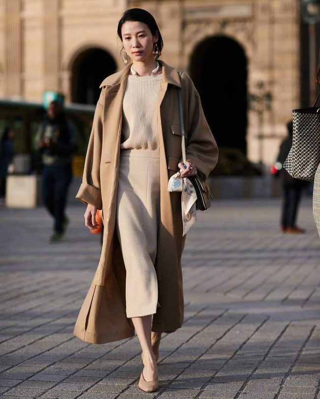 Trời lạnh mà cứ ngại diện chân váy, đấy là bạn chưa biết 12 công thức diện rất đẹp mà còn rất ấm này rồi!