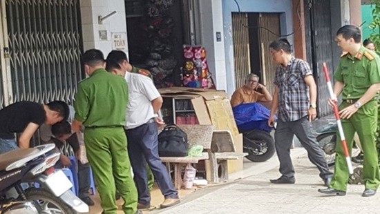 6 nghi can đâm chết người đêm chung kết AFF Cup ra đầu thú