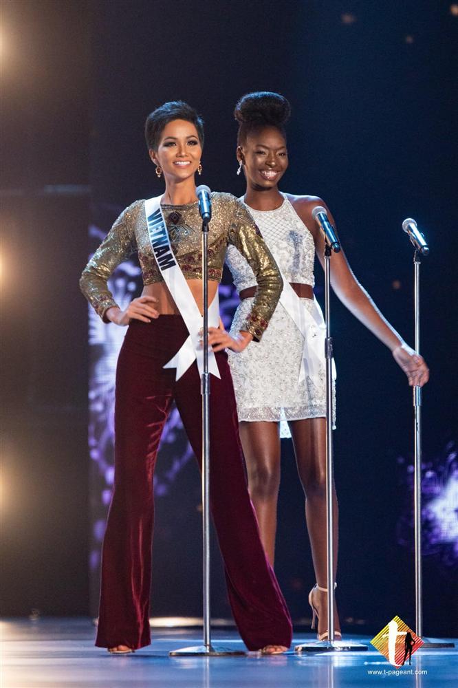 Miss Universe 2018: Đại diện Philippines đăng quang như dự đoán, HHen Niê gây bão mạng khi lọt Top 5!