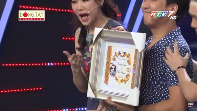 Tôi chưa đụng chạm tới miếng cơm của anh chị. Tôi chỉ làm theo sự sắp đặt của chương trình Tôi chưa đụng chạm tới miếng cơm của anh chị. Tôi chỉ làm theo sự sắp đặt của chương trình