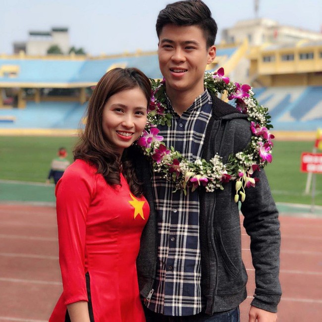 Ngoài công chúa béo Quỳnh Anh, cô gái xinh đẹp này cũng vô cùng quan trọng trong trái tim Mạnh gắt