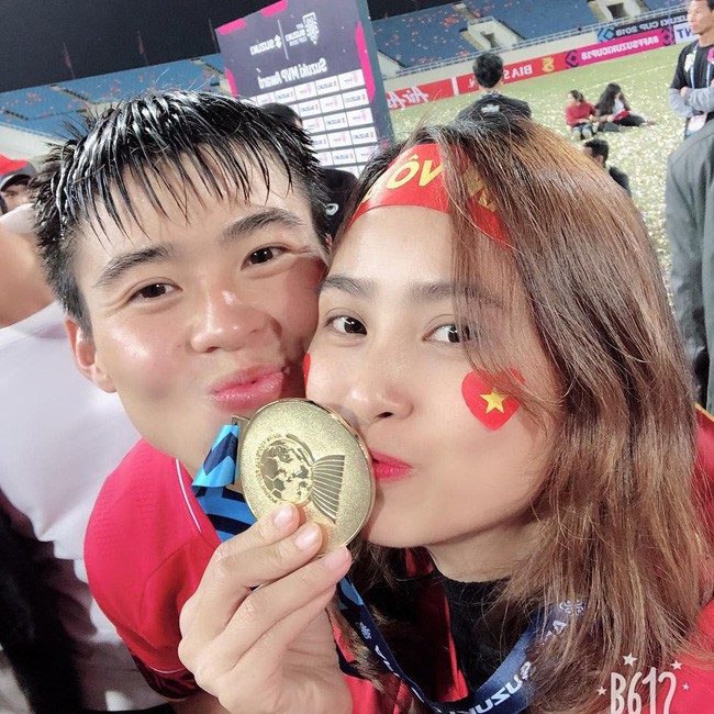 Ngoài công chúa béo Quỳnh Anh, cô gái xinh đẹp này cũng vô cùng quan trọng trong trái tim Mạnh gắt