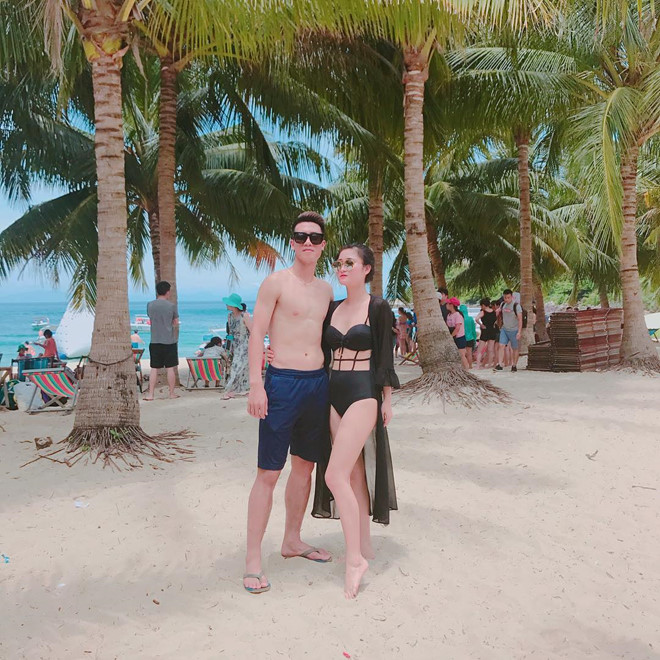 Cầu thủ nào sở hữu thân hình 6 múi hot nhất đội tuyển Việt Nam?