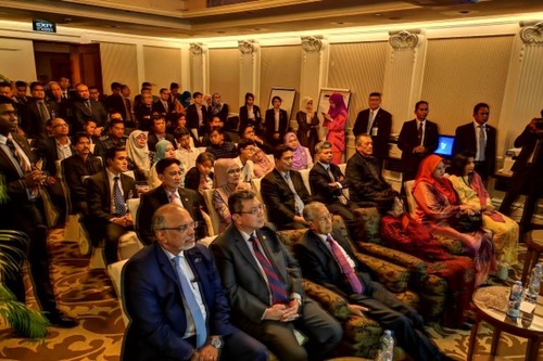 Thủ tướng Malaysia nói gì khi đội tuyển thua Việt Nam trong trận chung kết?