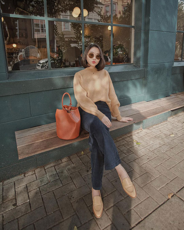 10 công thức diện đồ không áo khoác dành cho nàng công sở thường xuyên ngồi văn phòng