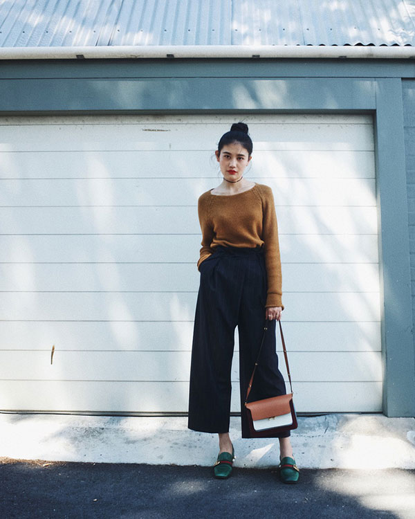 10 công thức diện đồ không áo khoác dành cho nàng công sở thường xuyên ngồi văn phòng