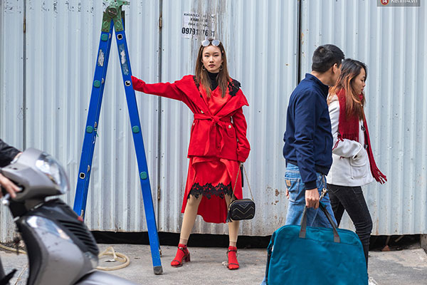 Street style giới trẻ Việt: miền Bắc phá cách, miền Nam chất chơi nhưng đều thích lên đồ màu mè, nổi bật